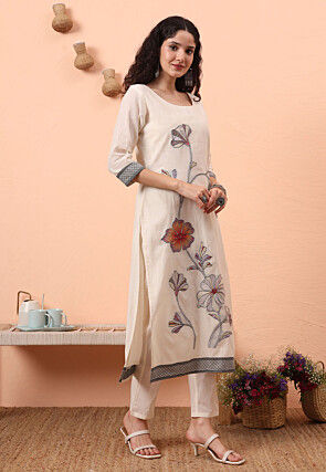 Digital Printed Pure Cotton Pakistani Suit in Off White