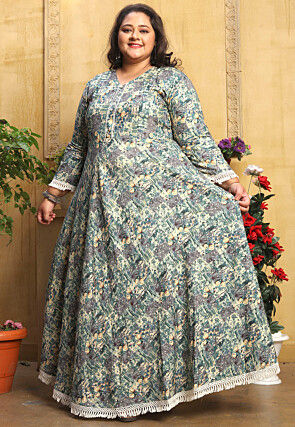 indo western outfit for plus size brides - Shaadiwish