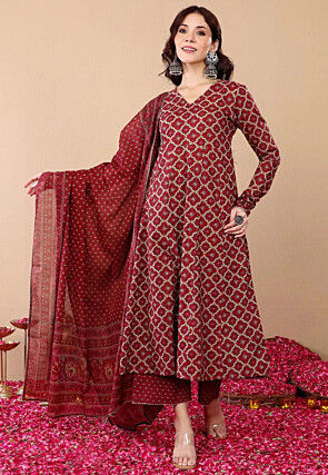 Digital Printed Rayon Pakistani Suit in Maroon