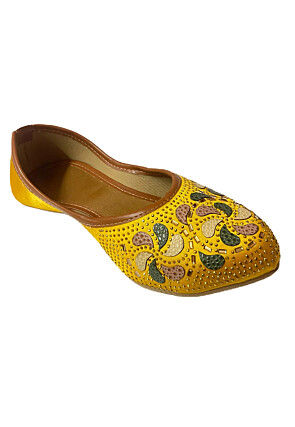 Embellished Art Silk Women Jutti in Yellow