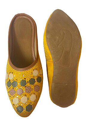 Embellished Art Silk Women Jutti in Yellow