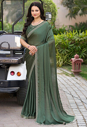 Embellished Border Chiffon Scalloped Saree in Dark Green