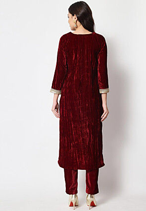 Embellished Neckline Velvet Straight Kurta Set in Maroon