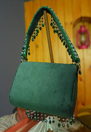 Embellished Velvet Clutch Bag in Green