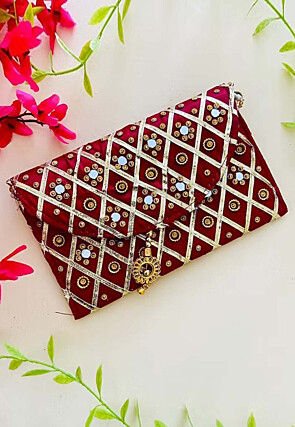 Embroidered Art Silk Clutch Bag in Maroon
