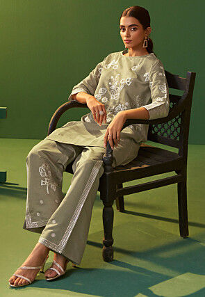 Embroidered Art Silk Co Ord Set Set in Grey