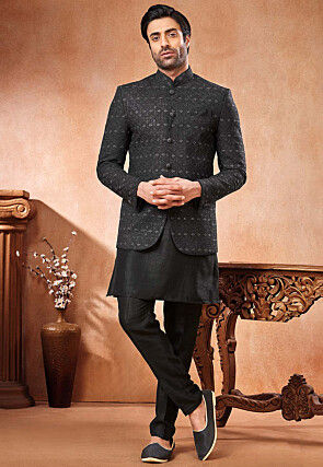 Page 26 Black Traditional Ethnic Wear for Men Buy Latest Indian Outfits for Men Online Utsav Fashion