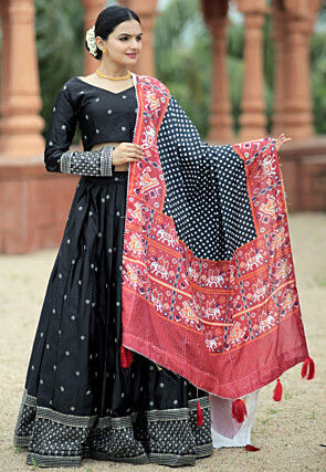 Buy Aarika Kids Black & Pink Lehenga, Choli with Dupatta for Girls Clothing  Online @ Tata CLiQ