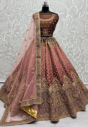 Importance of Designer Lehengas for Bridal Elegance