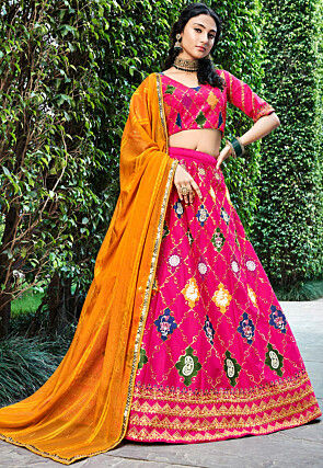 Arpita Sulakshana's Signature Handpainted Lehenga