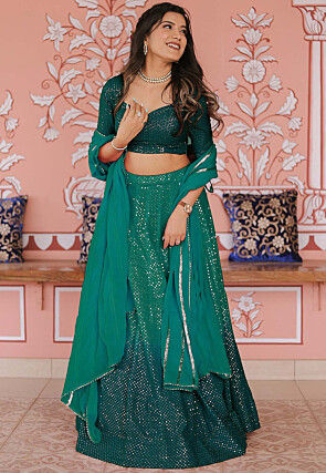 Page 2  Green Lehenga Cholis: Buy Latest Indian Designer Green Ghagra  Cholis Online - Utsav Fashion