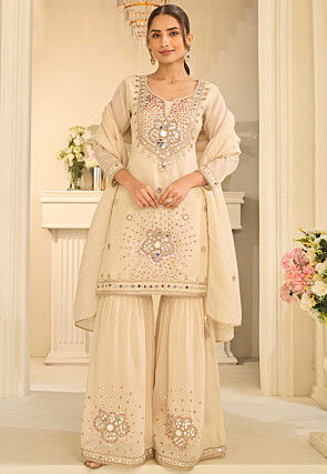 Page 2 | White - Party - Salwar Kameez: Buy Designer Indian Suits for Women Online | Utsav Fashion Page 2 | White - Party - Salwar Kameez: Buy Designer Indian Suits for Women Online | Utsav Fashion