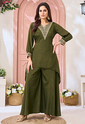 pakistani dresses green Green Pakistani Palazzo Suit - Afrozeh La Fuchsia Formals '23