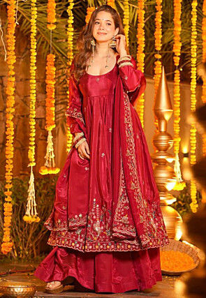 strapless open back dress Pakistani Red Dress with Elegant Embroidery Latest 2022 – Nameera by Farooq main image 1