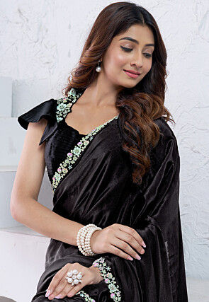 Embroidered Border Crepe Silk Saree in Black