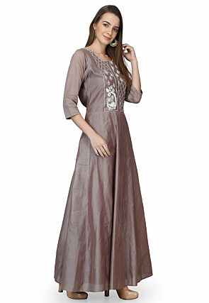 Embroidered Chanderi Silk Anarkali Kurta in Fawn
