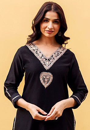 Embroidered Chanderi Silk Straight Kurta Set in Black