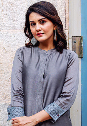 Embroidered Chanderi Silk Straight Kurta Set in Grey