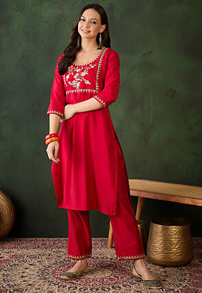 Embroidered Chanderi Silk Straight Kurta Set in Red