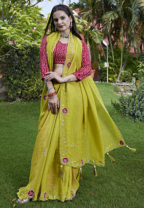 Embroidered Chiffon Scalloped Saree in Light Green