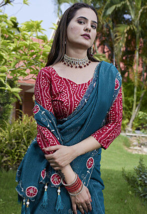 Embroidered Chiffon Scalloped Saree in Teal Blue