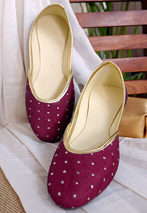 Embroidered Chinon Crepe Women Jutti in Magenta