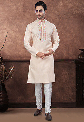Embroidered Cotton Jacquard Kurta Set in Peach