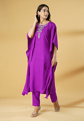 Embroidered Cotton Kaftan Style Kurta Set in Violet