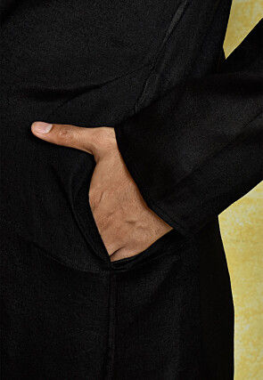 Embroidered Cotton Kurta in Black