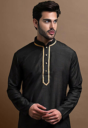 Lace Embellished Cotton Kurta Set in Black