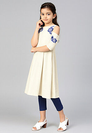 Embroidered Cotton Rayon A Line Kurta in Set Off White