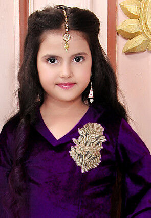 Embroidered Cotton Silk Lehenga in Off White