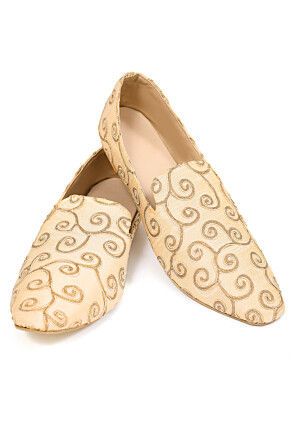 Embroidered Dupion Silk Men Mojaris in Beige