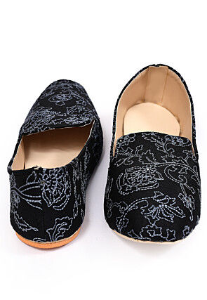 Embroidered Dupion Silk Men Mojari in Black