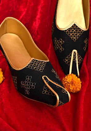 Embroidered Dupion Silk Men Mojari in Black
