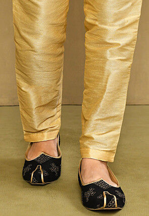 Embroidered Dupion Silk Men Mojari in Black