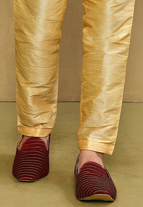 Embroidered Dupion Silk Men Mojari in Red