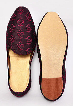 Embroidered Dupion Silk Men Mojari in Wine