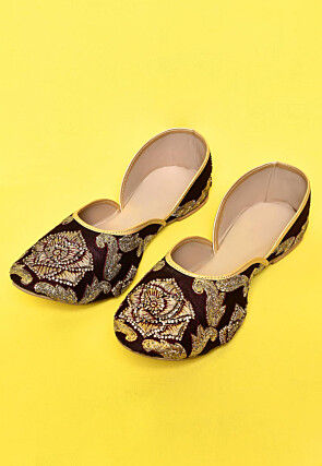 Embroidered Dupion Silk Women Jutti in Wine