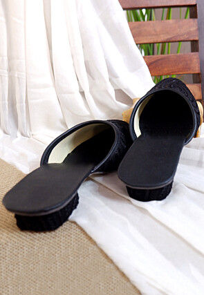 Embroidered Georgette Women Jutti in Black