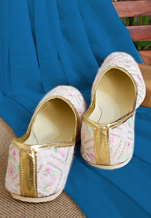 Embroidered Georgette Women Jutti in Off White