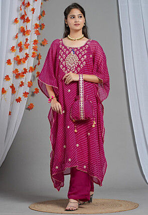 Embroidered Georgette Kaftan Set in Fuchsia