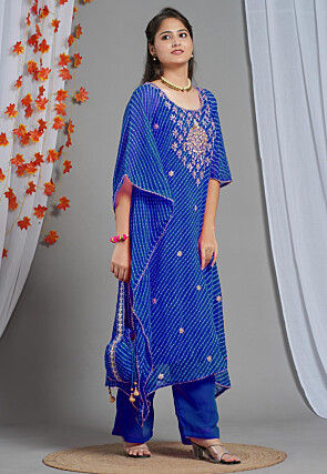 Embroidered Georgette Kaftan Set in Royal Blue