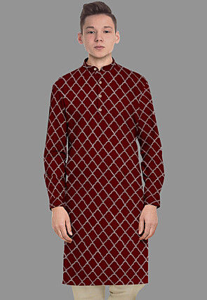 Embroidered Georgette Kurta in Maroon