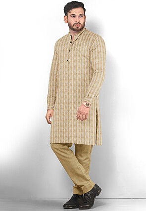 Embroidered Georgette Kurta Set in Off White