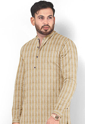 Embroidered Georgette Kurta Set in Off White