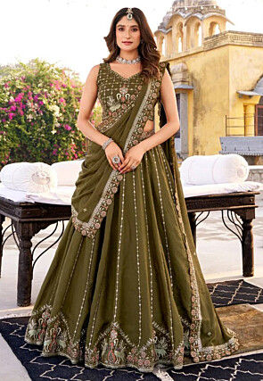 indian green dress for mehndi function and Fresh Fashion the Mehendi Bridal dress