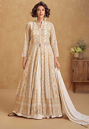 Embroidered Georgette Lehenga in Off White