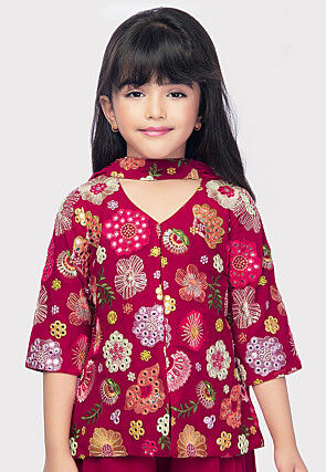 Embroidered Georgette Pakistani Suit in Dark Fuchsia