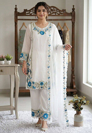 white pakistani dress Beautiful Dresses for Nikkah Ceremony in Paired with an organza dupatta. Formal Pakistani Dresses In White
